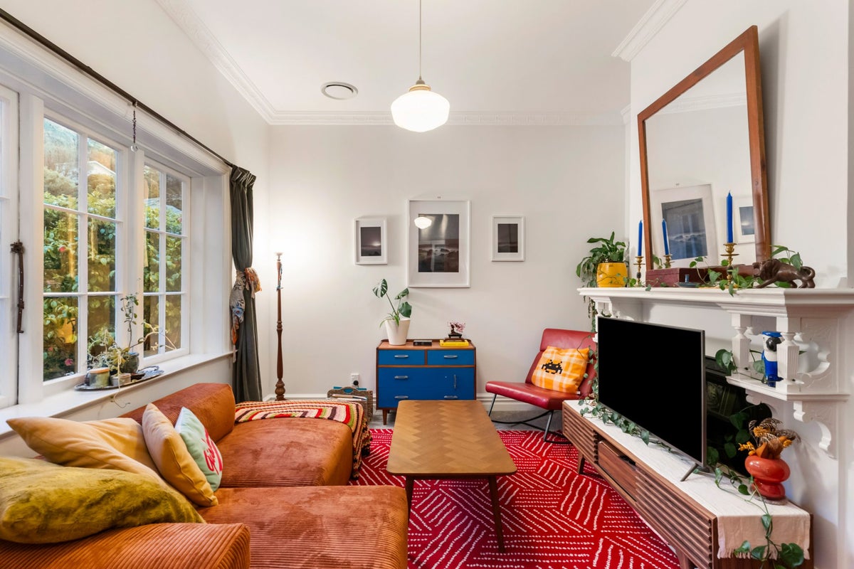 12 Governor Road, Northland, Wellington - Carousel 2