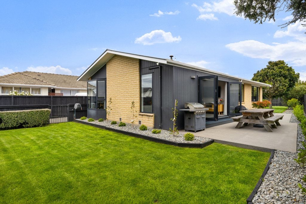 5 Balcairn Street, Halswell, Christchurch - Carousel 1