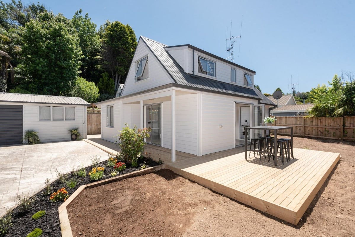 127A Darraghs Road, Brookfield, Tauranga - Carousel 2