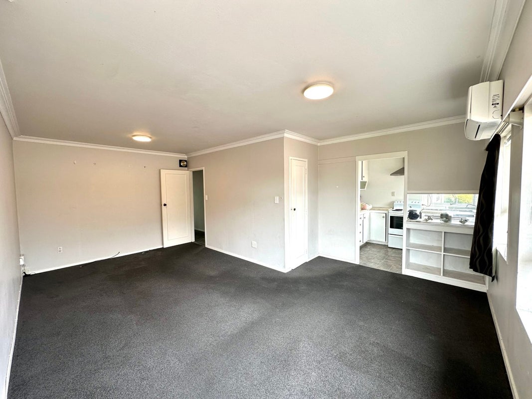 4/10 Fowlds Avenue, Sandringham, Auckland - Carousel 2