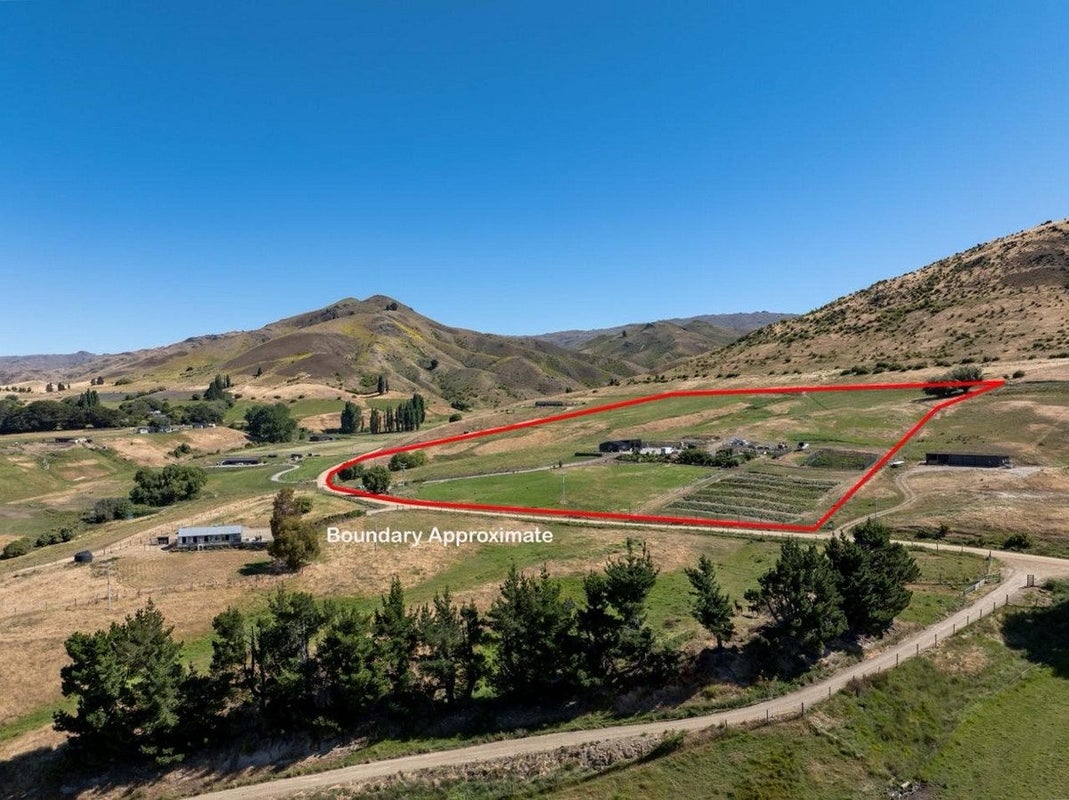 218 Hawksburn Road, Nevis, Cromwell - Carousel 2