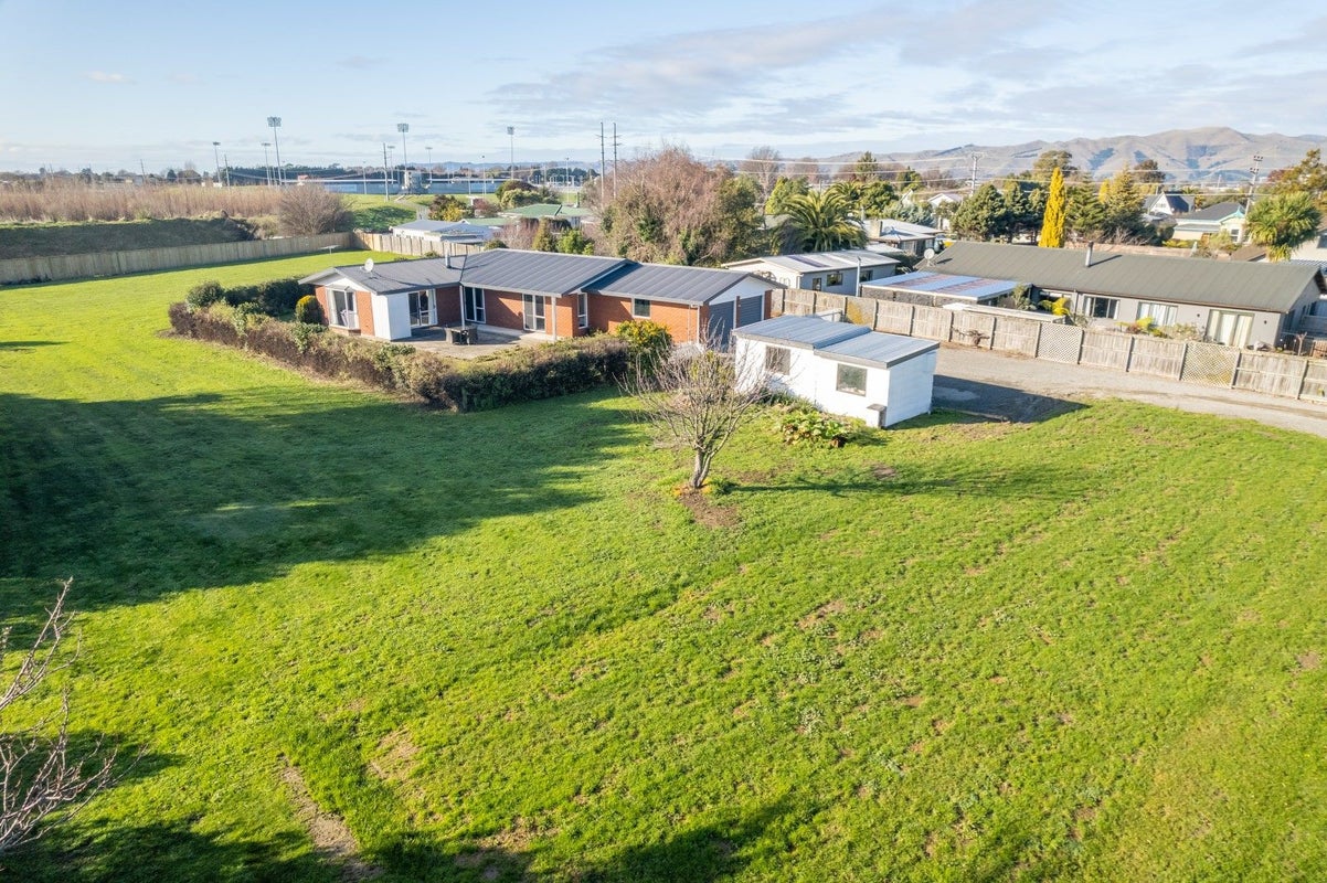 8 Waipuna Street, Mayfield, Blenheim - Carousel 2