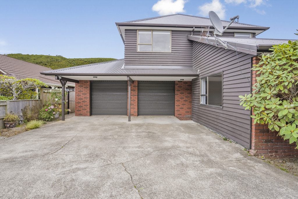 52 McEnroe Grove, Naenae, Lower Hutt - Carousel 2