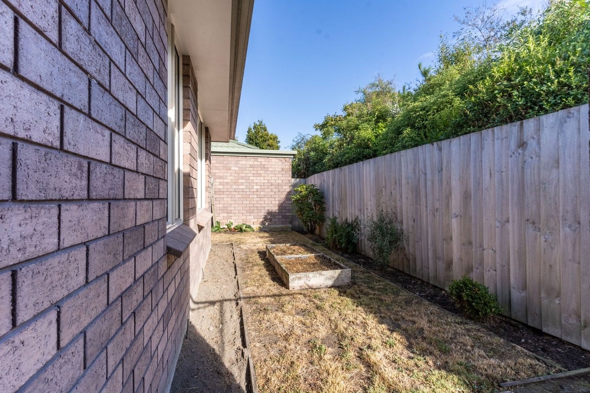 5/71 Brougham Street, Addington, Christchurch - Carousel 12
