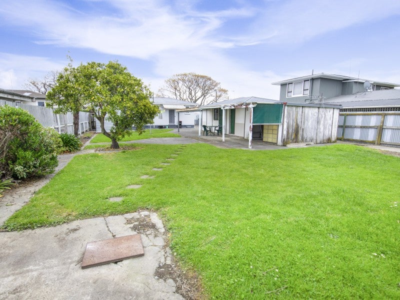 16 Geddis Avenue, Maraenui, Napier - Carousel 10