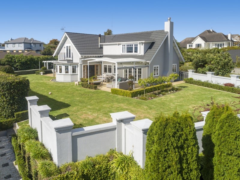17 Raukawa Drive, Bethlehem, Tauranga - Carousel 1