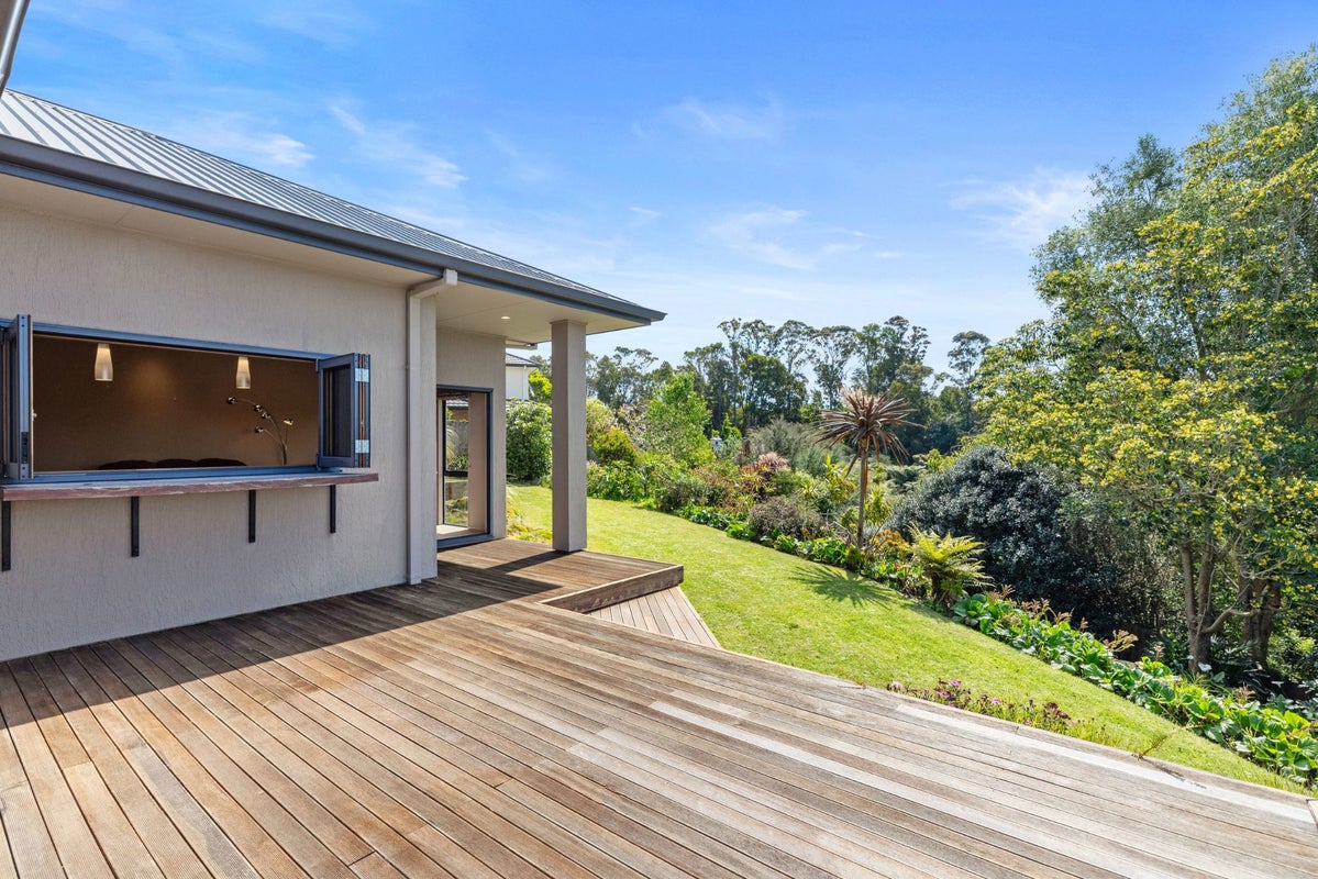 79 Orange Lane, Bethlehem, Tauranga - Carousel 2