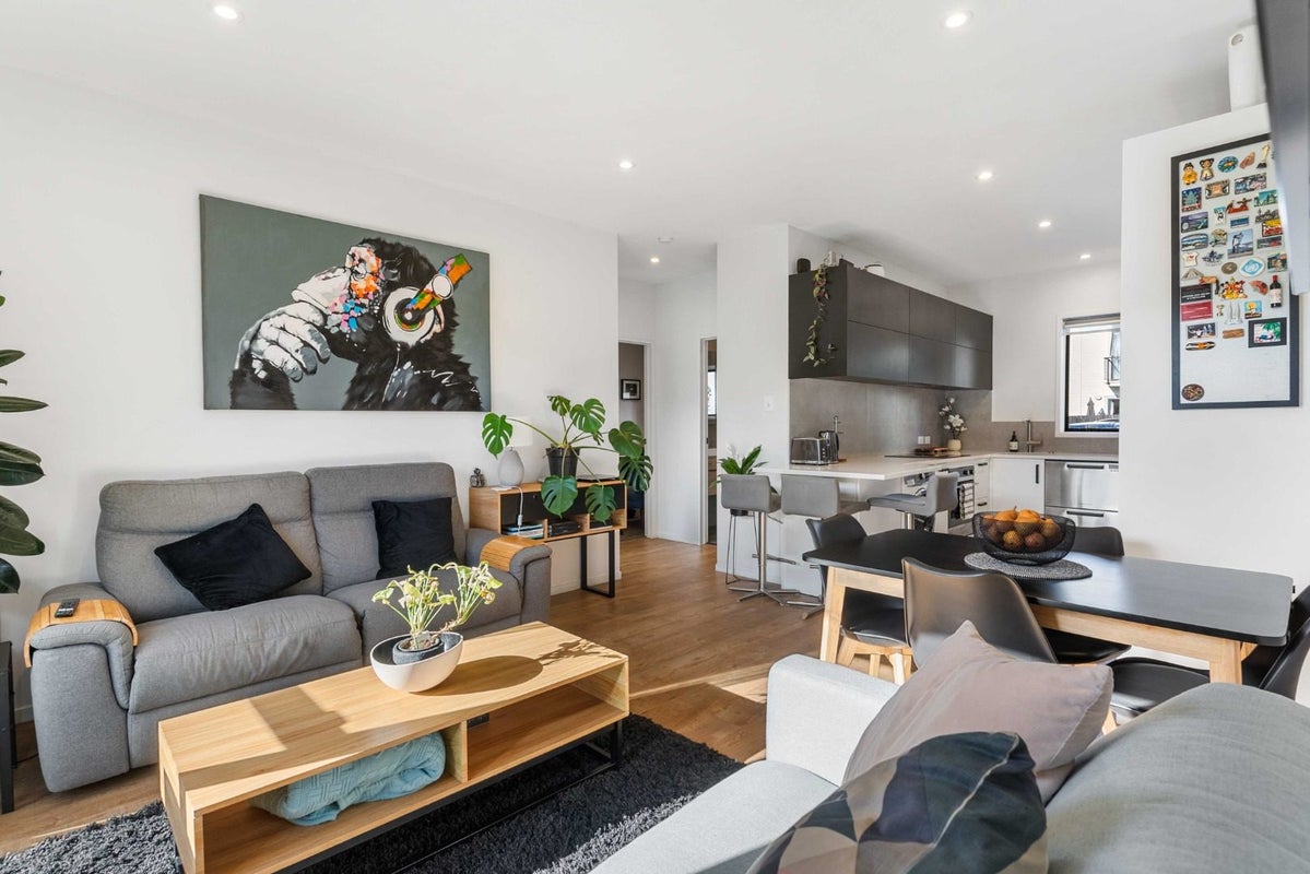 31/24 Norrie Avenue, Mount Albert, Auckland - Carousel 2