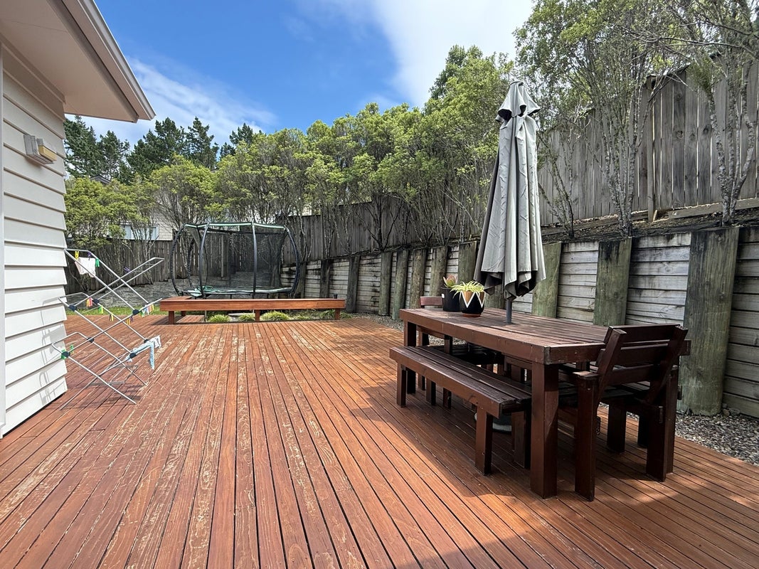 66 Harrowglen Drive, Northcross, Auckland - Carousel 18