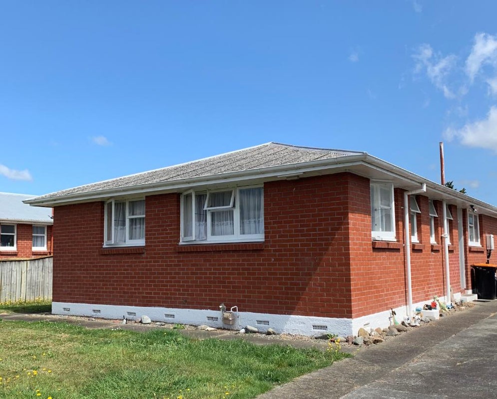 15 Coventry Street, Highbury, Palmerston North - Carousel 1