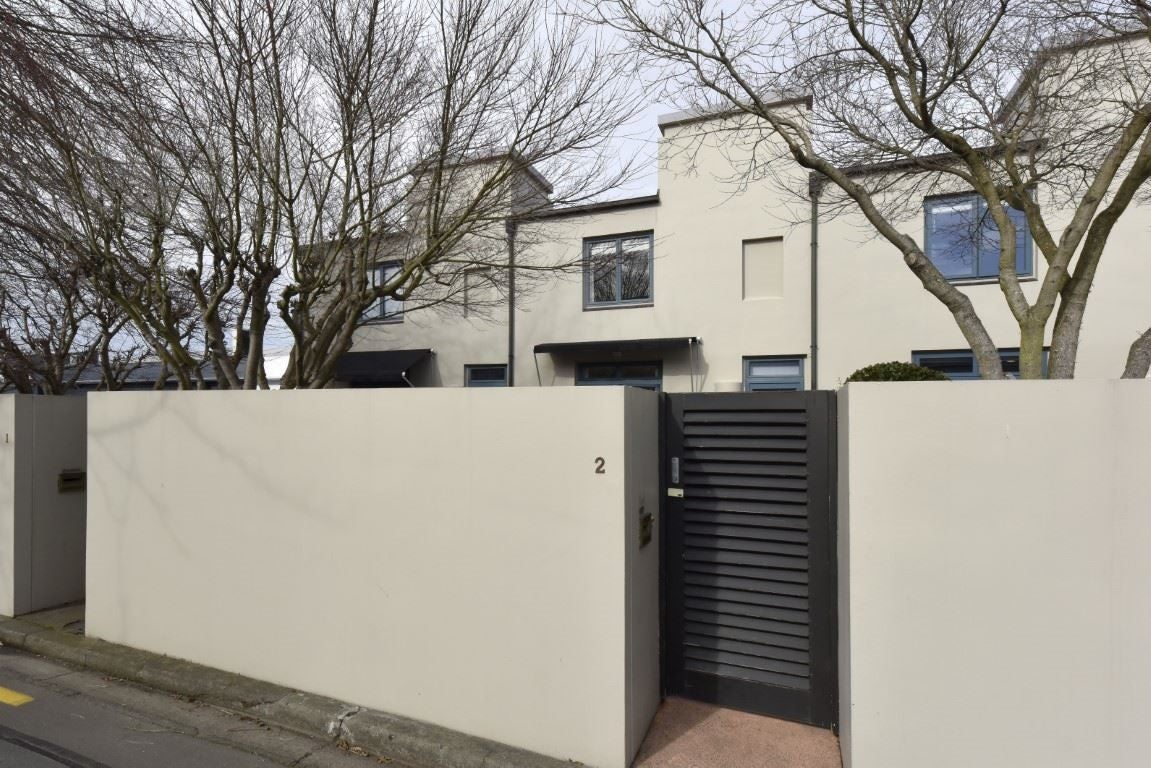 2/18 Rastrick Street, Merivale, Christchurch - Carousel 1