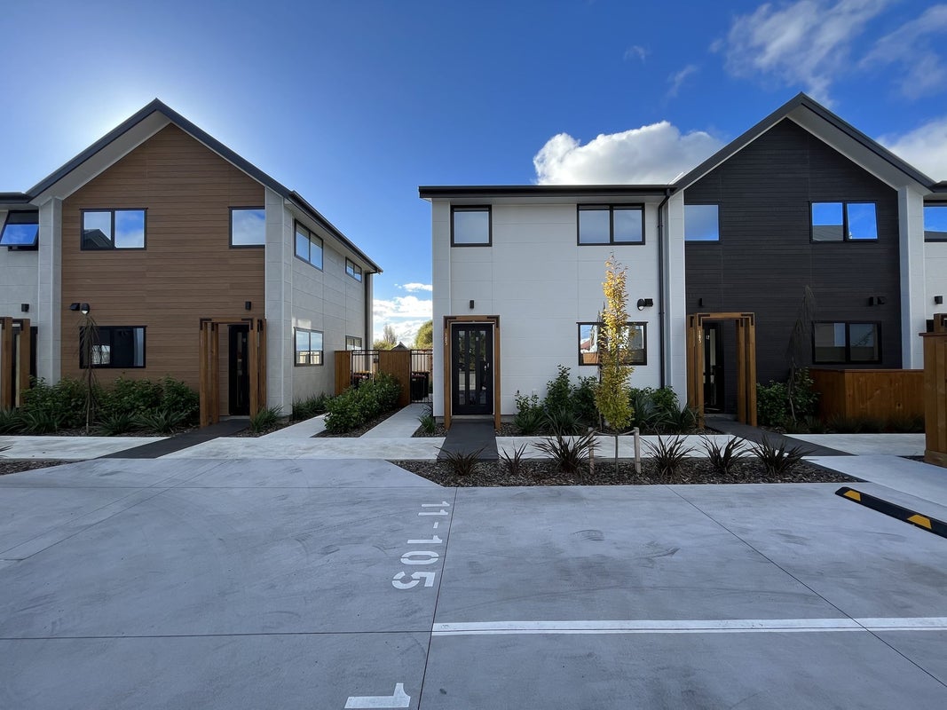 11/105 Purchas Street, Edgeware, Christchurch - Carousel 1