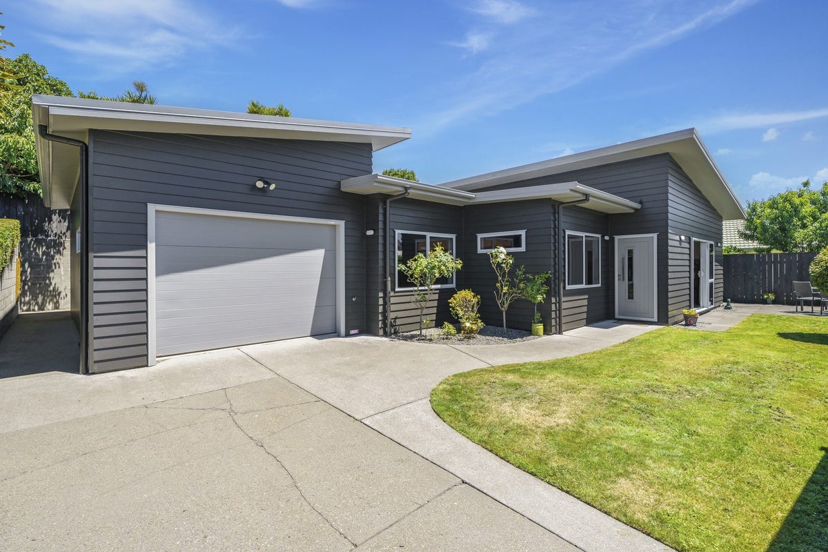 6B San Vito Place, Paraparaumu Beach, Paraparaumu - Carousel 1