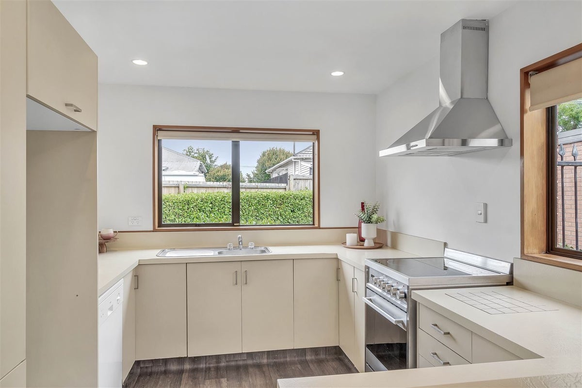 118C Forfar Street, St Albans, Christchurch - Carousel 2