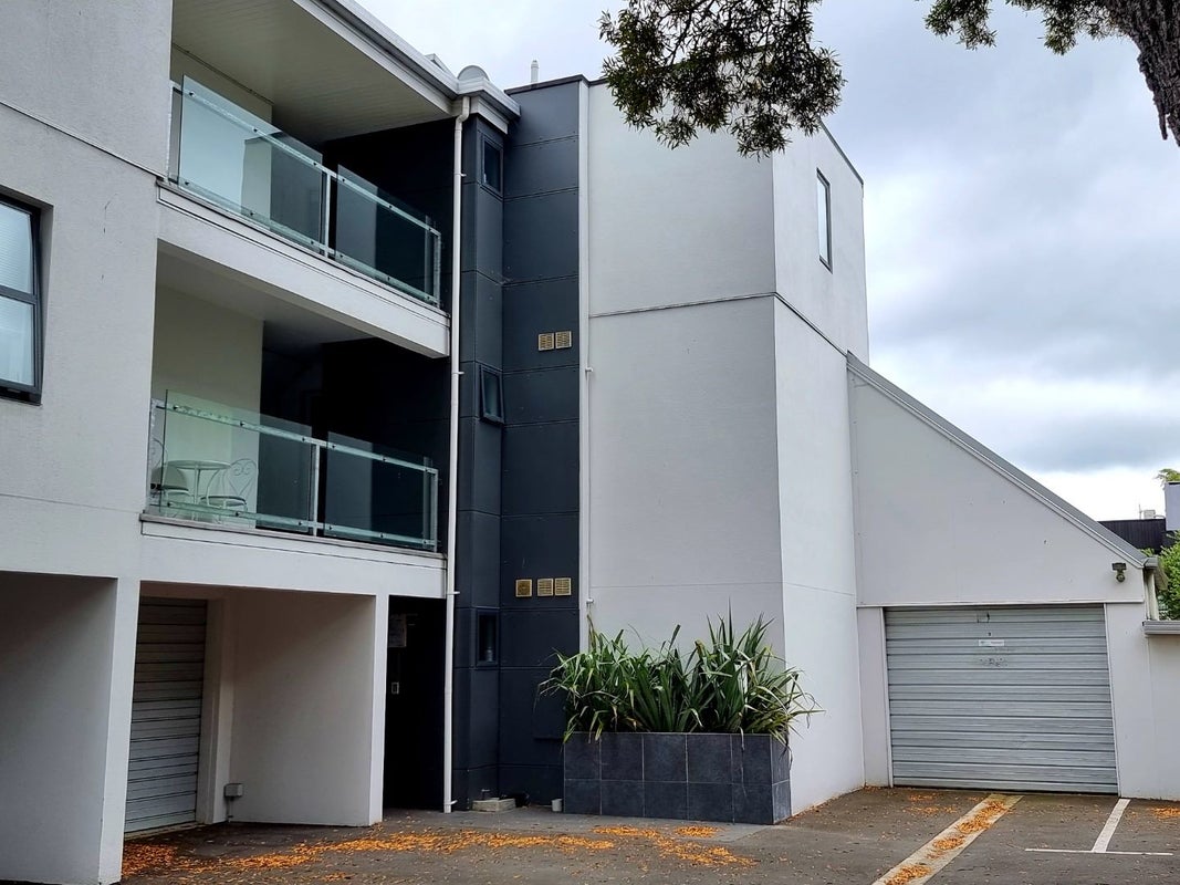 5/65 Carlton Mill Road, Merivale, Christchurch - Carousel 1