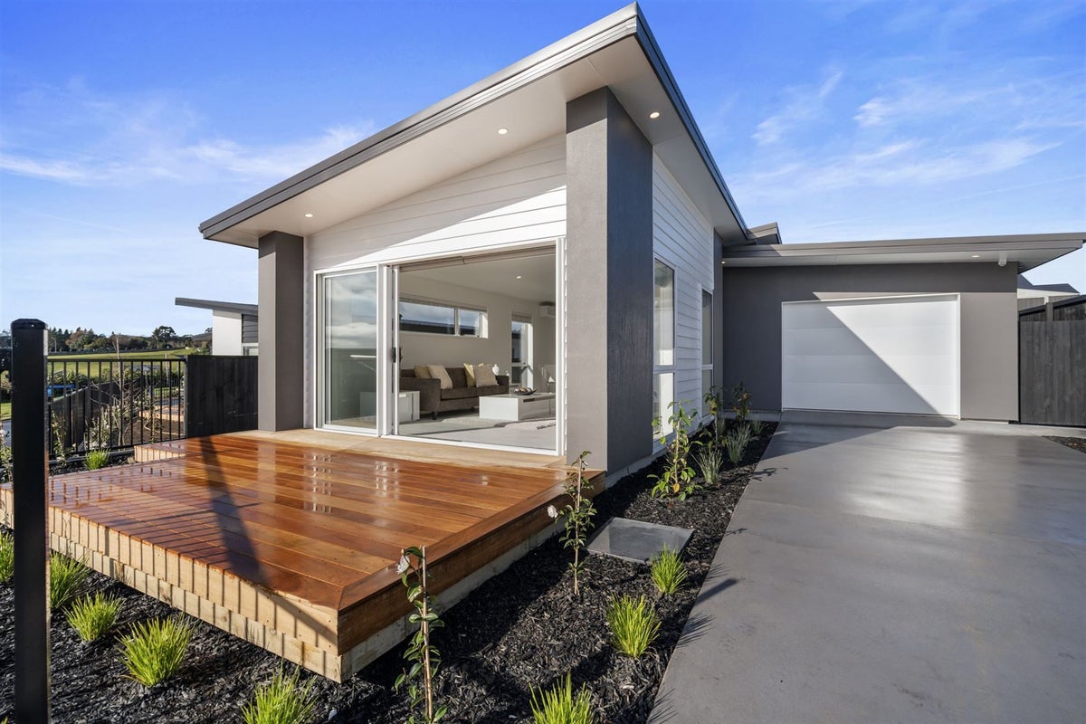 3 Manotini Way, Pyes Pa, Tauranga - Carousel 18