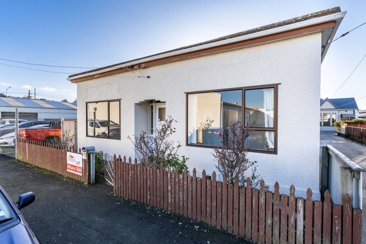 11 Cutten Street, South Dunedin, Dunedin - Carousel 32