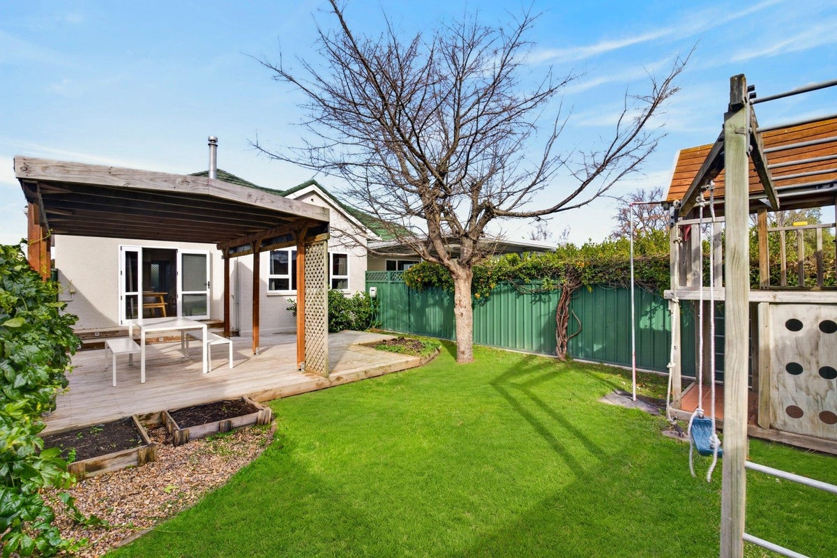 162 Guppy Road, Taradale, Napier - Carousel 1