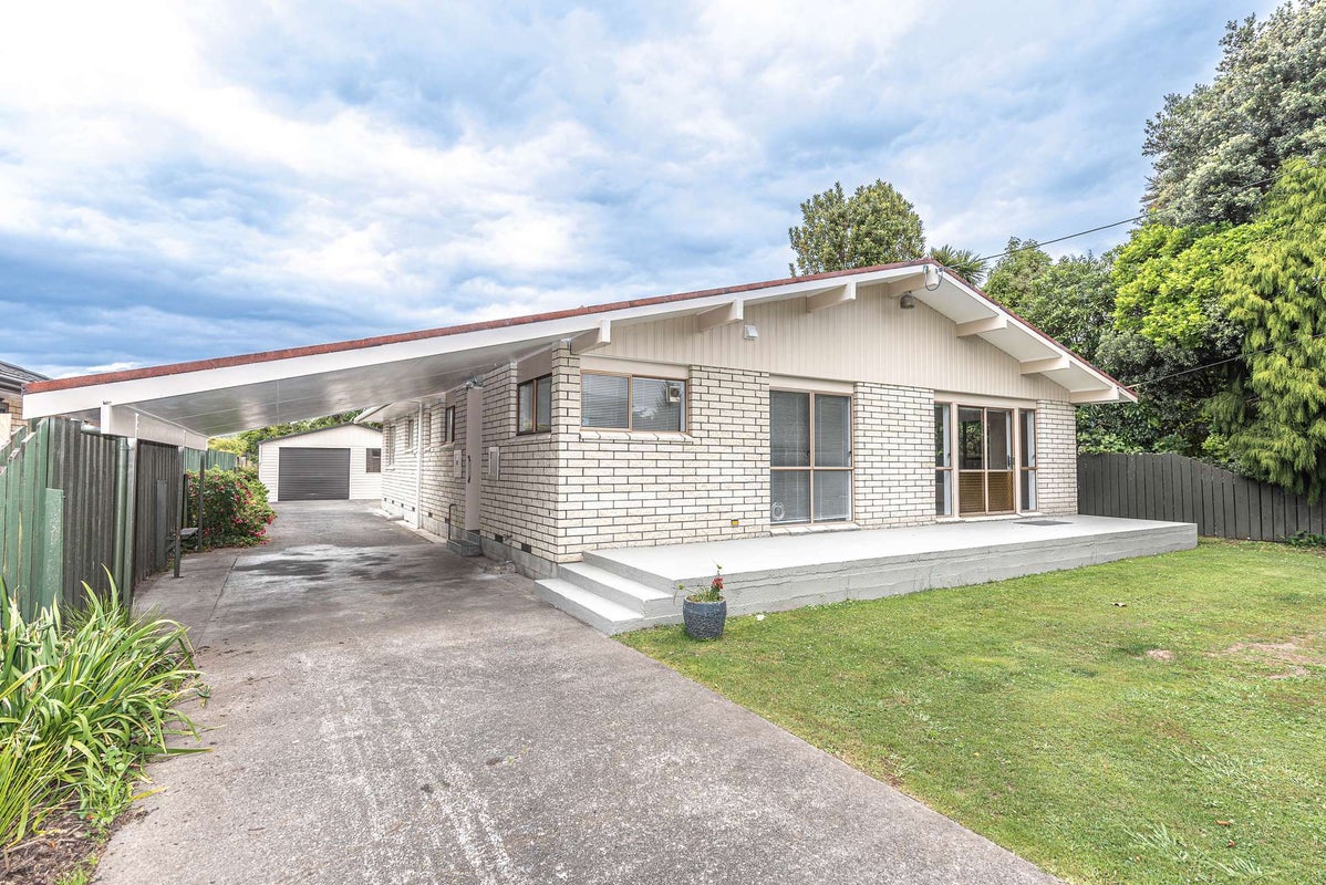 42 Quick Avenue, Aramoho, Whanganui - Carousel 2