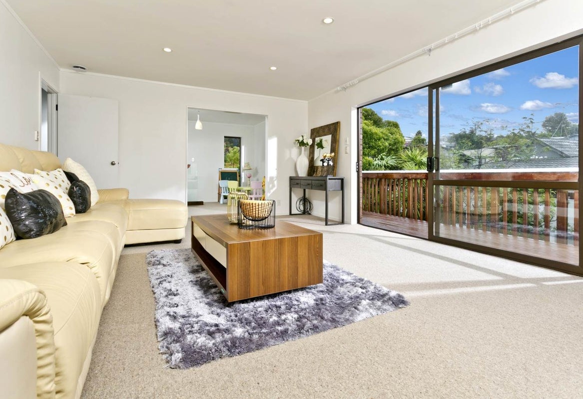 57 Newhaven Terrace, Mairangi Bay, Auckland - Carousel 2