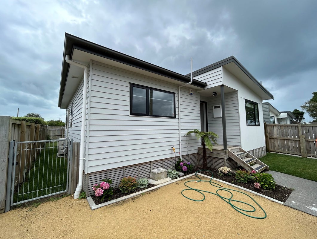 82 Geddis Avenue, Maraenui, Napier - Carousel 1