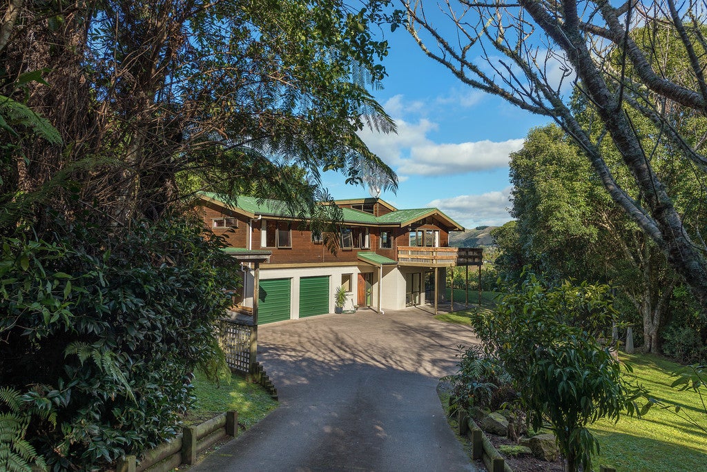 564 Spencer Road, Lake Tarawera, Rotorua - Carousel 1