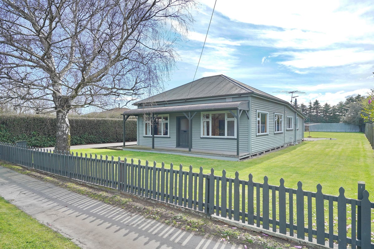 752 Main South Road, Templeton, Christchurch - Carousel 1