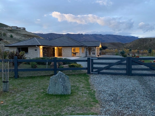 12 Lowburn Terrace, Lowburn, Cromwell - Carousel 2