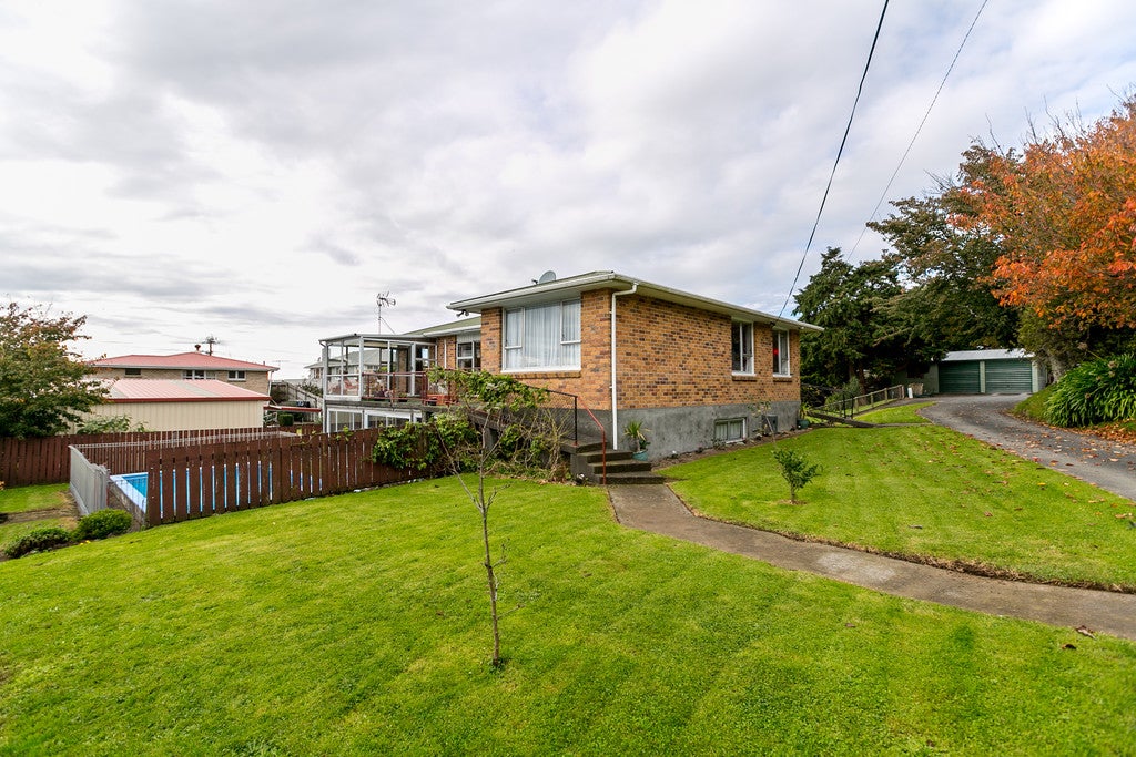 69A South Road, Blagdon, New Plymouth - Carousel 1