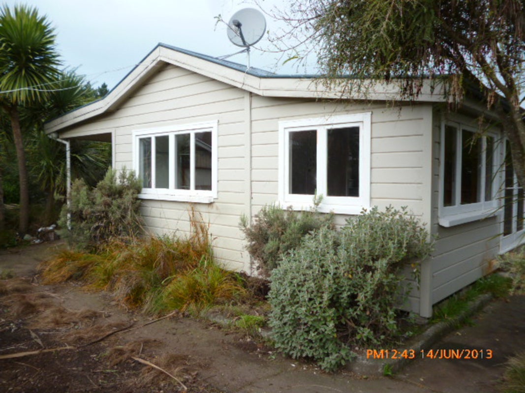 7 Stalkers Road, Woodend Beach, Kaiapoi - Carousel 1