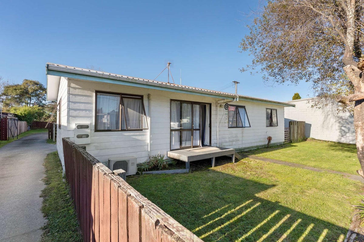 9A Mount View Drive, Mangakakahi, Rotorua - Carousel 1