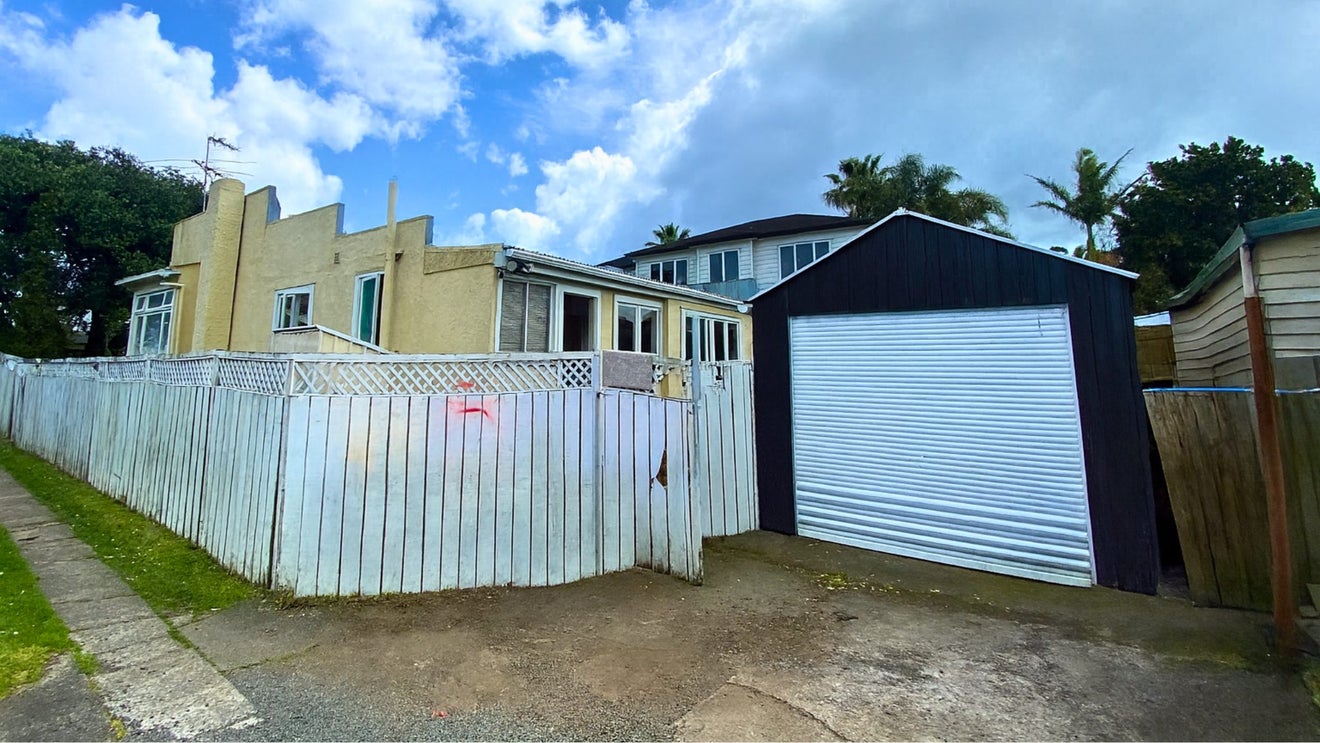 1/25 Bledisloe Street, Papatoetoe, Auckland - Carousel 18