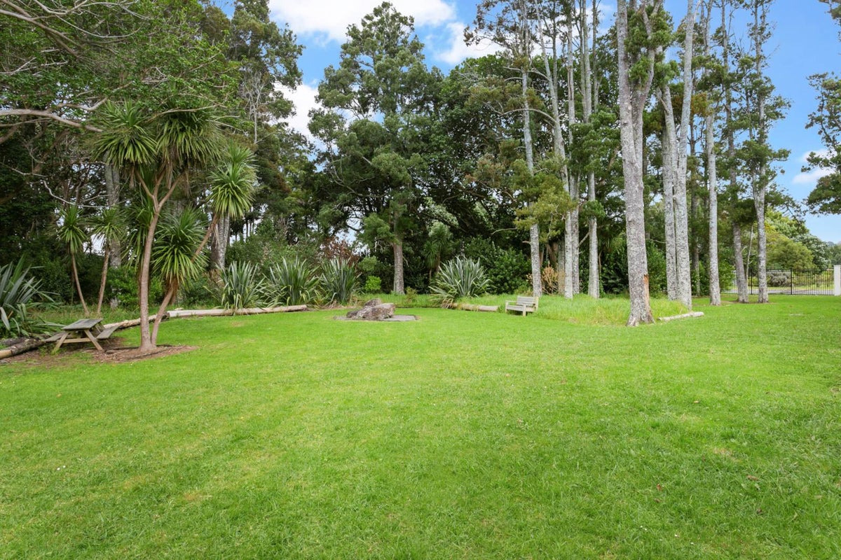 14/182 Flat Bush School Road, Flat Bush, Auckland - Carousel 2