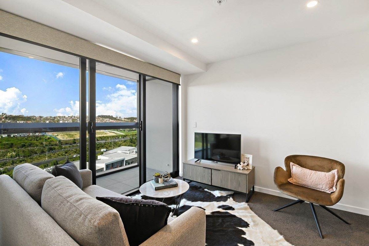 1202/8 Lakewood Court, Manukau, Manukau City, Auckland - Carousel 1