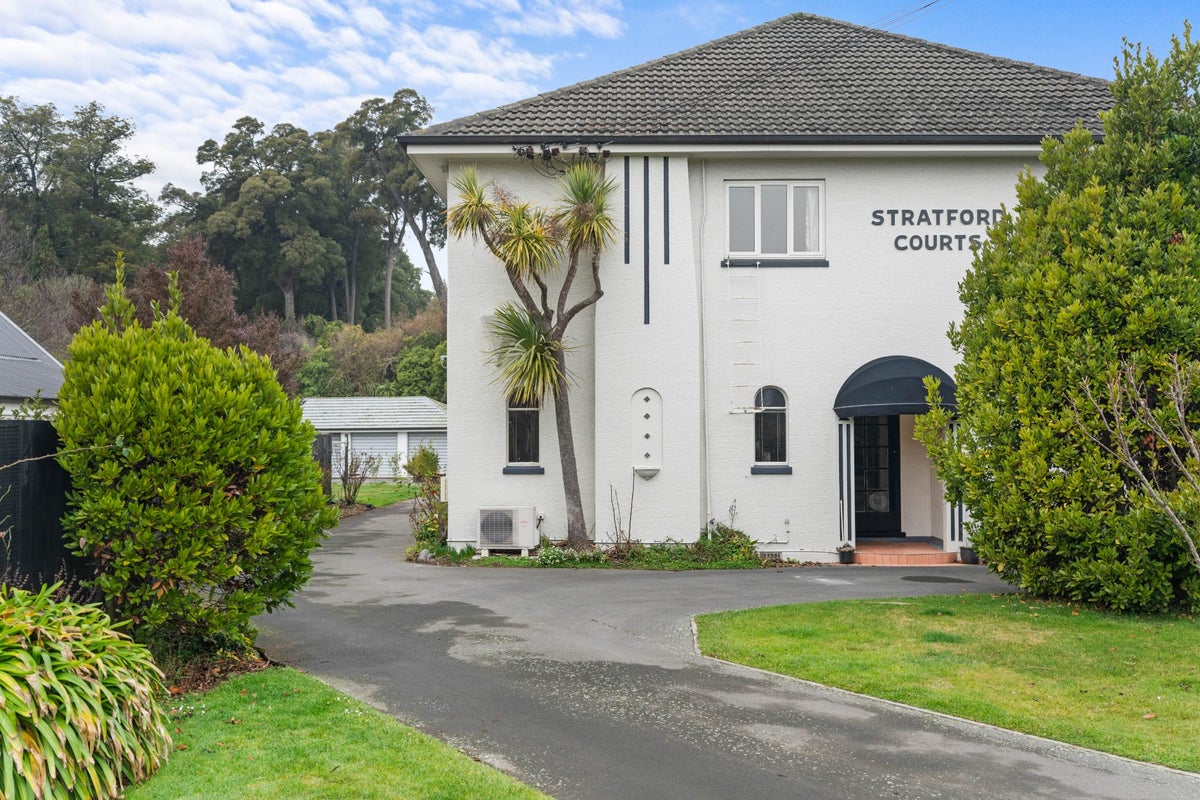 6/77 Totara Street, Fendalton, Christchurch - Carousel 1