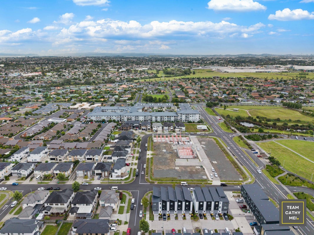 6 Papa Takaro Lane, Flat Bush, Auckland - Carousel 38