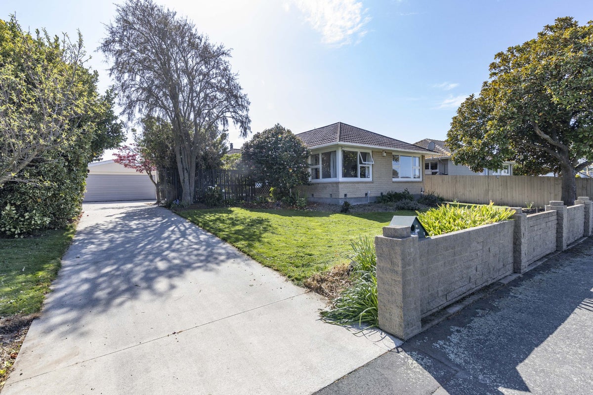 19 Bean Street, Hillmorton, Christchurch - Carousel 1