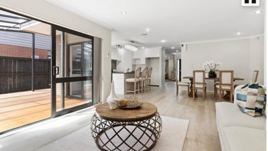 32 Arranmore Drive, Flat Bush, Auckland - Carousel 1