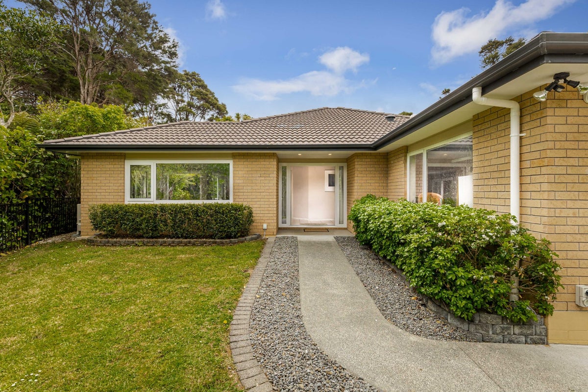 7A Kitewaho Road, Swanson, Auckland - Carousel 41