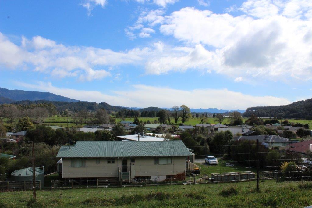 28 Arapeta Place, Takaka - Carousel 9