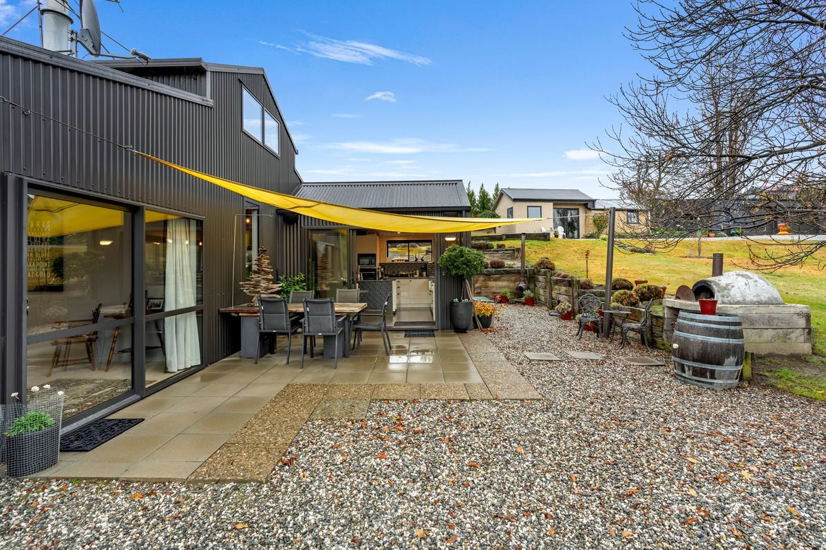 28 Miners Terrace, Bannockburn, Cromwell - Carousel 2