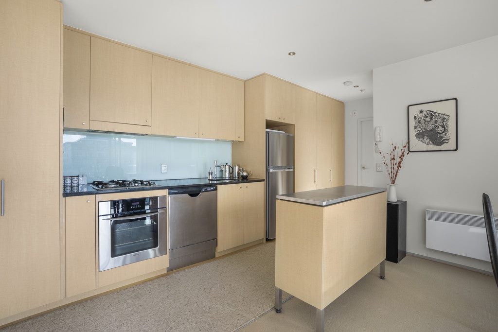 B73/10 Ebor Street, Te Aro, Wellington - Carousel 2