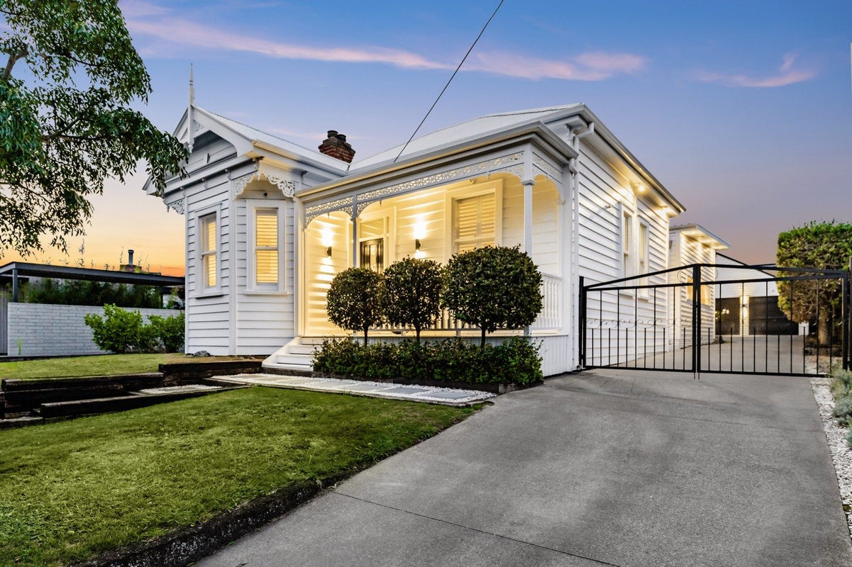 190 Arthur Street, Onehunga, Auckland - Carousel 1