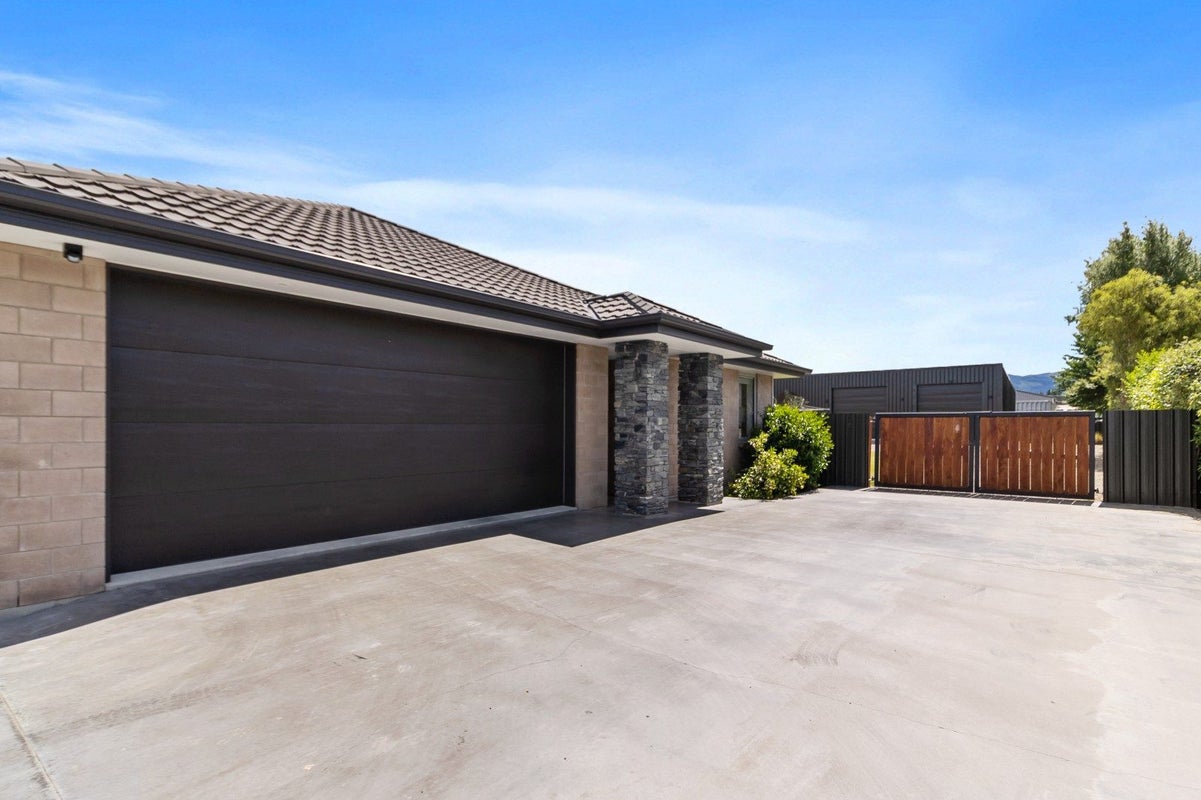 21 King Street, Waimate, Waimate - Carousel 2