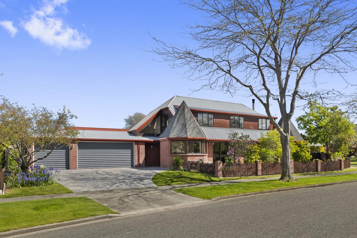 11 Kedleston Drive, Avonhead, Christchurch - Carousel 1