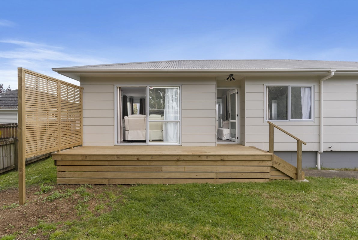 1/27 Jutland Road, Manurewa, Auckland - Carousel 1