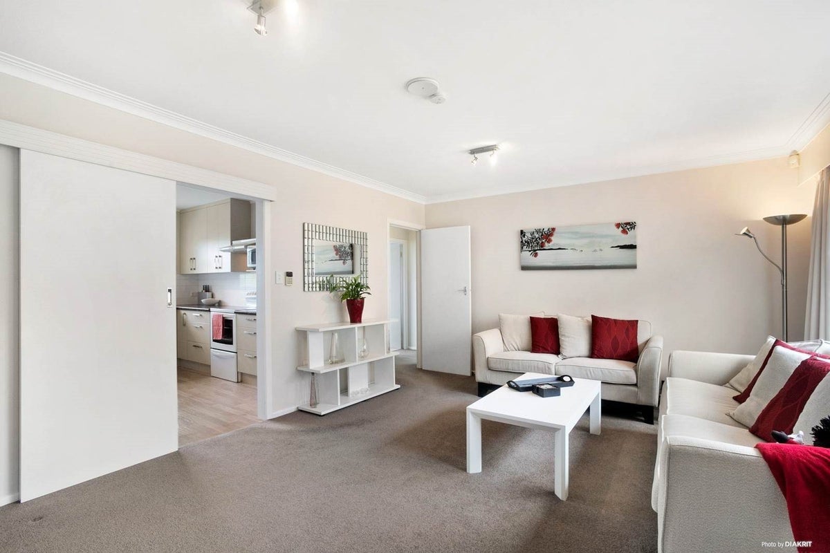 3/22 Arthur ST, Ellerslie, Auckland - Carousel 1