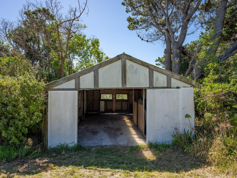 16 Rangiuru Road, Otaki Beach, Otaki - Carousel 26