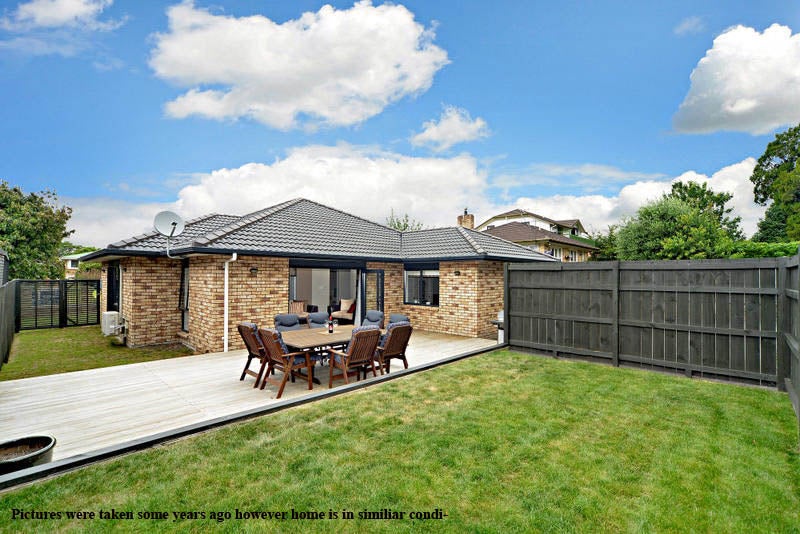 17 Callis Avenue, Opaheke, Papakura - Carousel 1