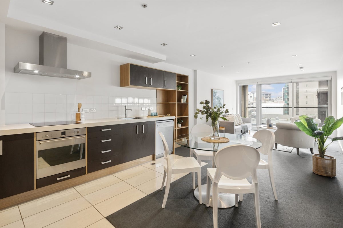 3A/245 Wakefield Street, Te Aro, Wellington - Carousel 1